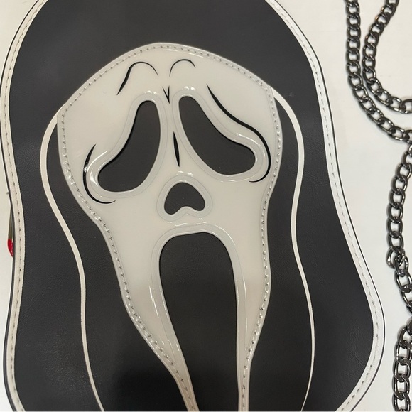 Ghost Face Crossbody Bag. Scream. Halloween.novelty purse. Pre-owned - Picture 2 of 10